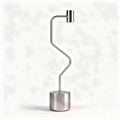 Zilveren metalen lamp met golvende hals en ronde voet 20 x 20 x 60cm